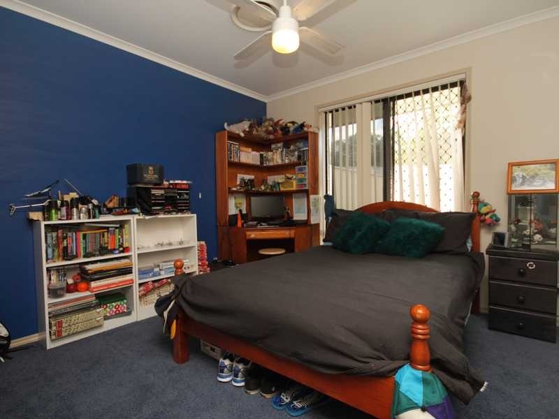 74 Kensington Drive, Flinders View QLD 4305