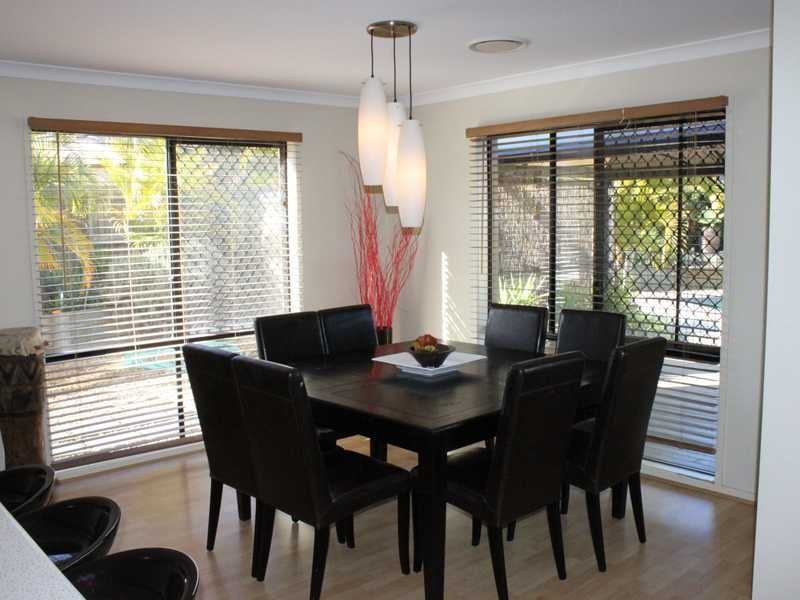14 Alexandra Close, Flinders View QLD 4305