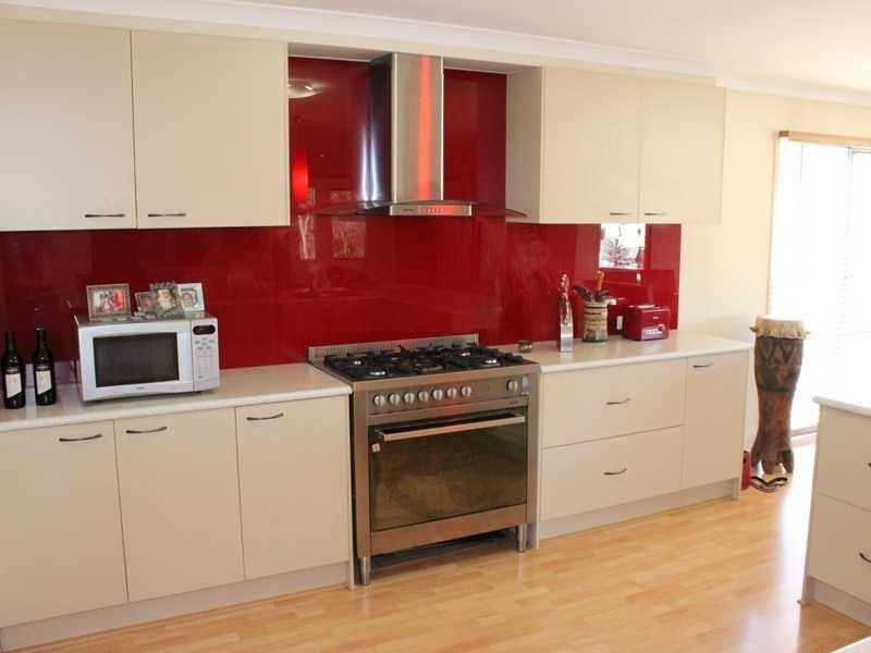 14 Alexandra Close, Flinders View QLD 4305