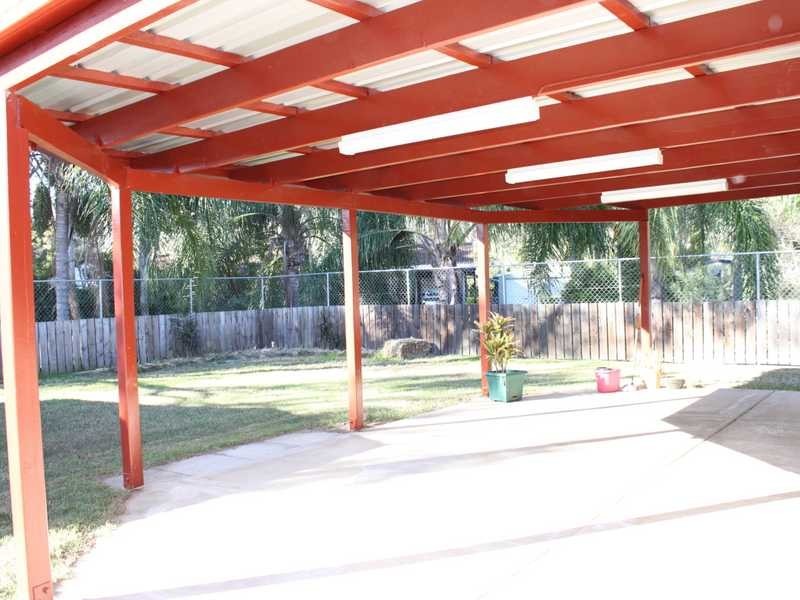 33 Ash Street, Yamanto QLD 4305