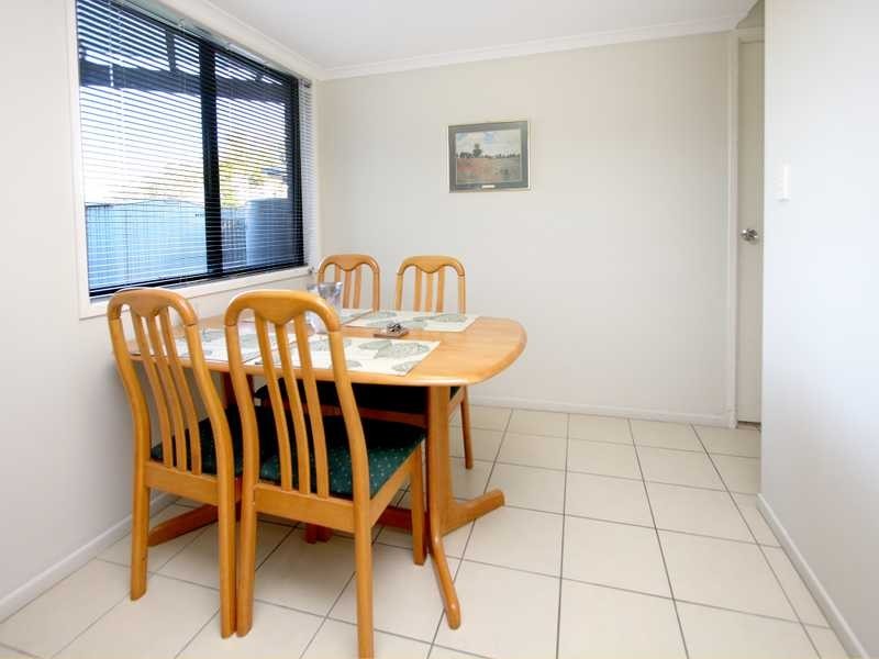 Unit 2/4 Toft Drive, Raceview QLD 4305
