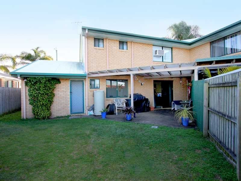 Unit 2/4 Toft Drive, Raceview QLD 4305