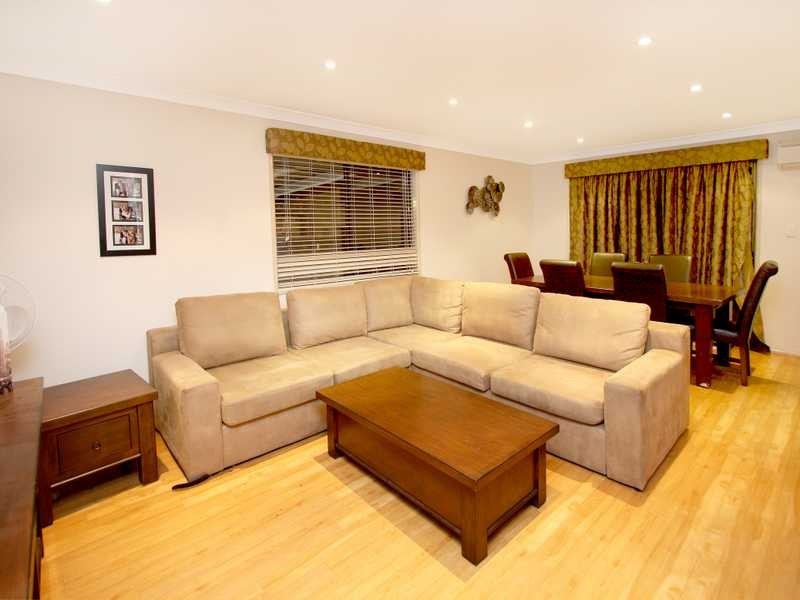 3 Blenheim Crescent, Yamanto QLD 4305