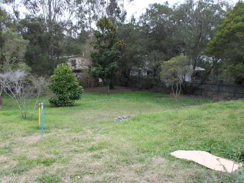 108 Barclay Street, Bundamba QLD 4304