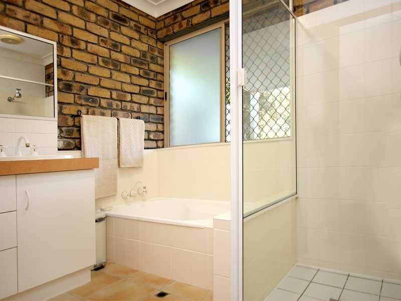 5 Tilbury Court, Yamanto QLD 4305