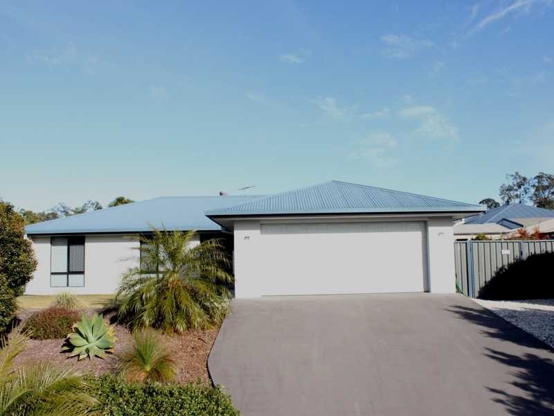 32 Lakeview Drive, Deebing Heights QLD 4306