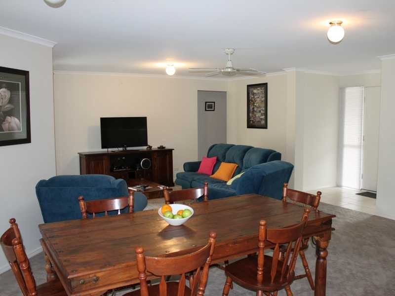 32 Lakeview Drive, Deebing Heights QLD 4306