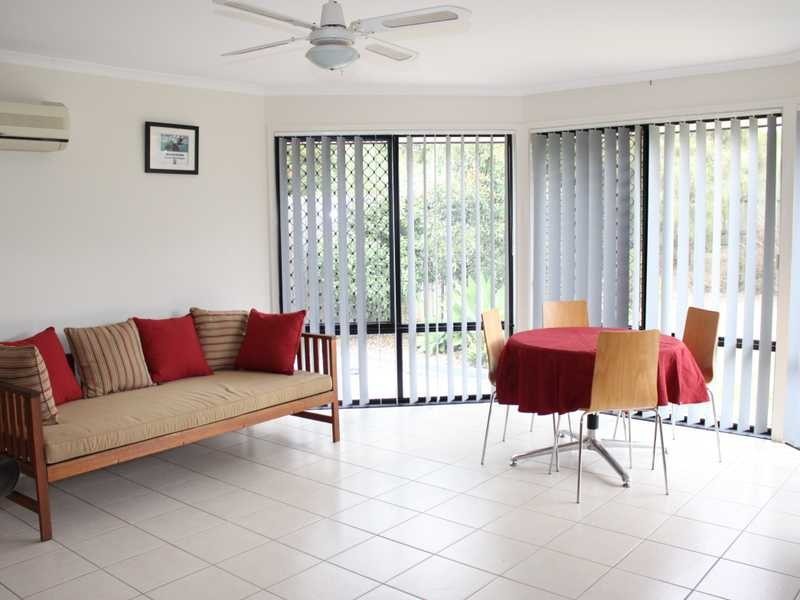 32 Lakeview Drive, Deebing Heights QLD 4306