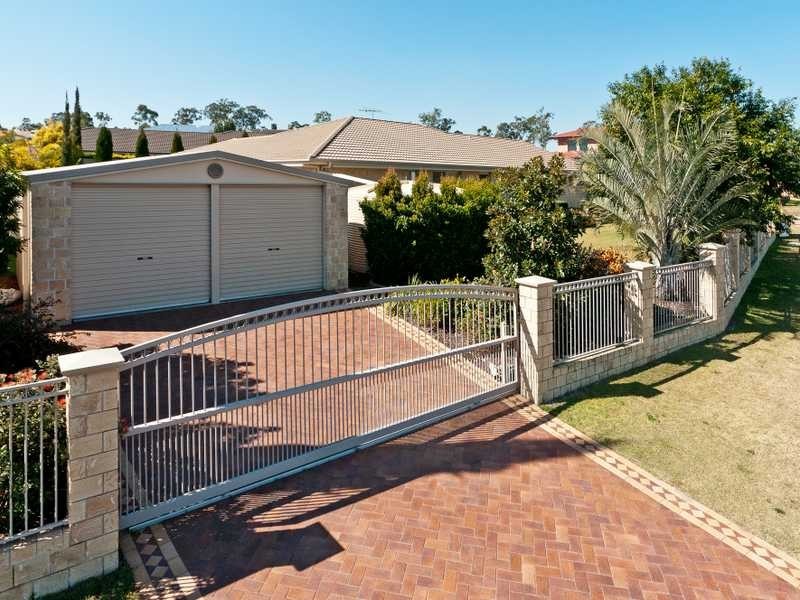 2 Bentley Court, Flinders View QLD 4305