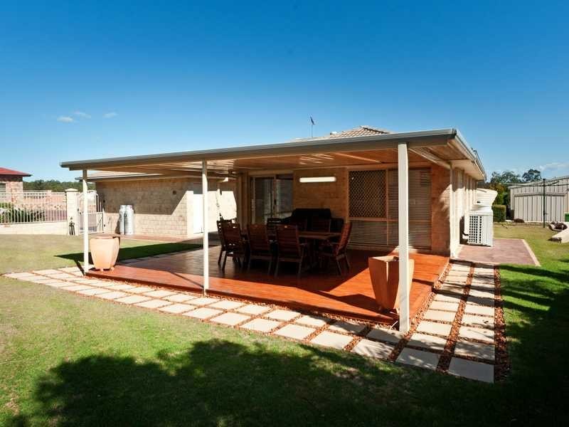 2 Bentley Court, Flinders View QLD 4305