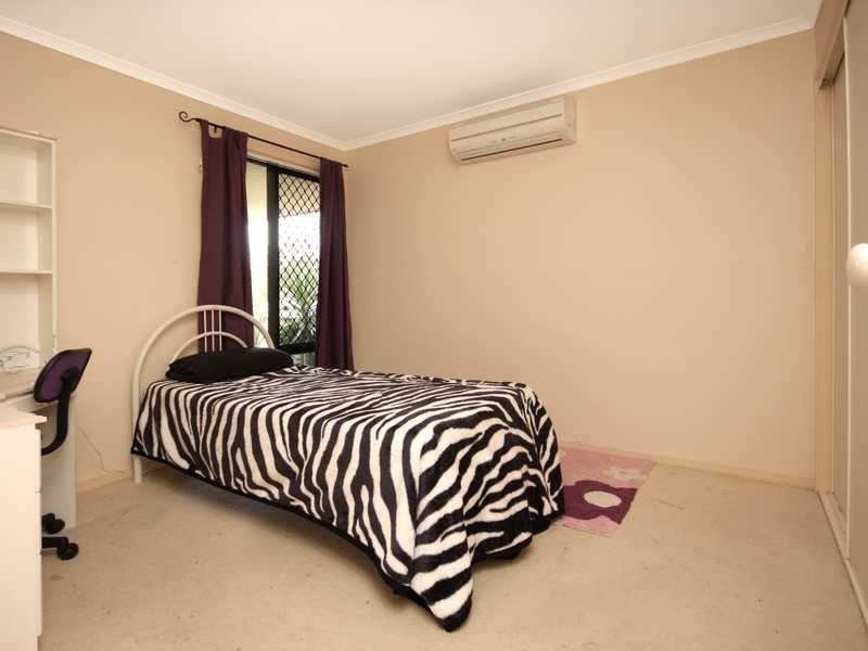 3 Alexandra Close, Flinders View QLD 4305