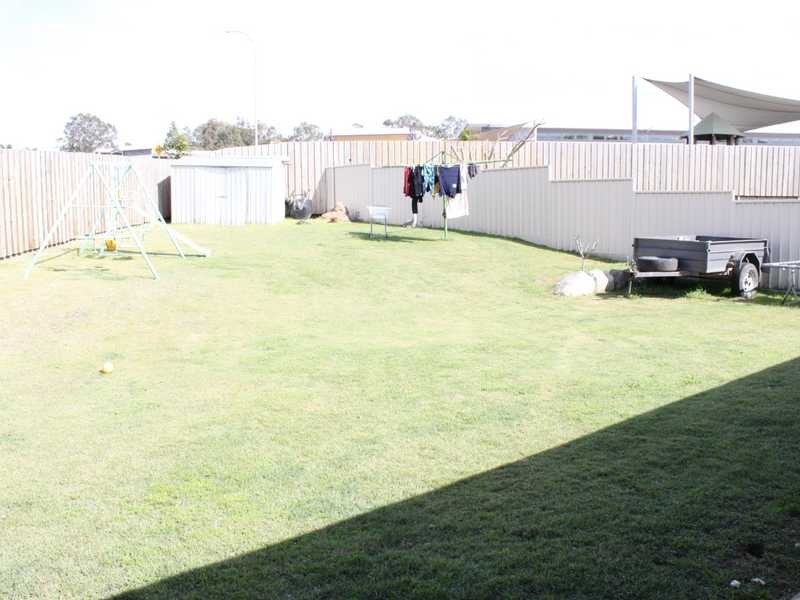 4 Pinkwood Court, Yamanto QLD 4305