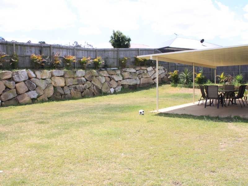 11 Dorsey Chase, Brassall QLD 4305