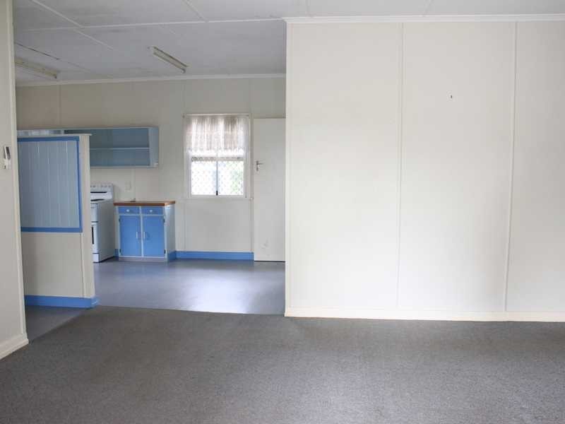 42 Briggs Road, Raceview QLD 4305