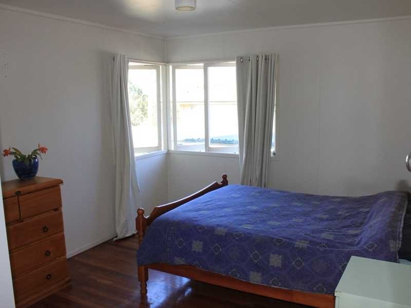 32 Price Street, Riverview QLD 4303