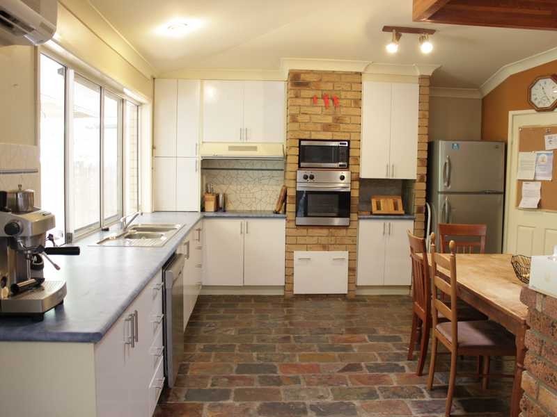 8 Nariah Court, Karana Downs QLD 4306