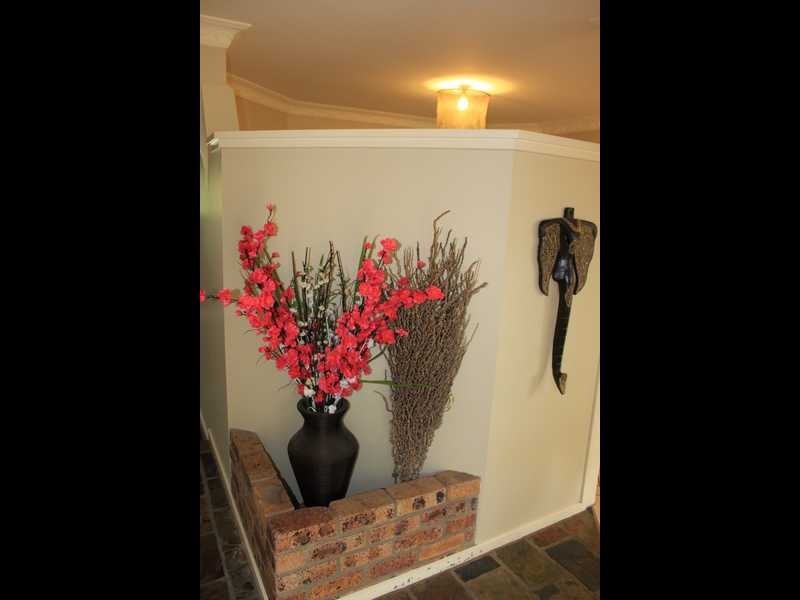 8 Nariah Court, Karana Downs QLD 4306