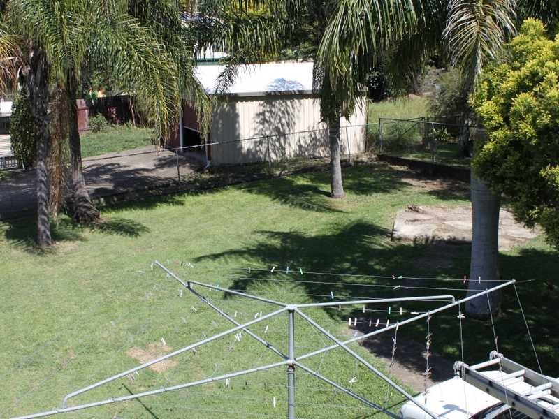 223 Blackstone Road, Silkstone QLD 4304