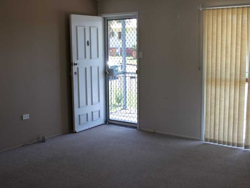 223 Blackstone Road, Silkstone QLD 4304