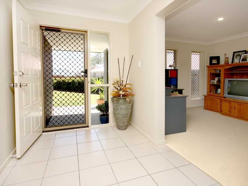 15 Waratah Court, Yamanto QLD 4305