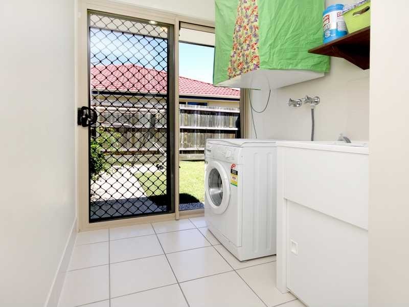 15 Waratah Court, Yamanto QLD 4305