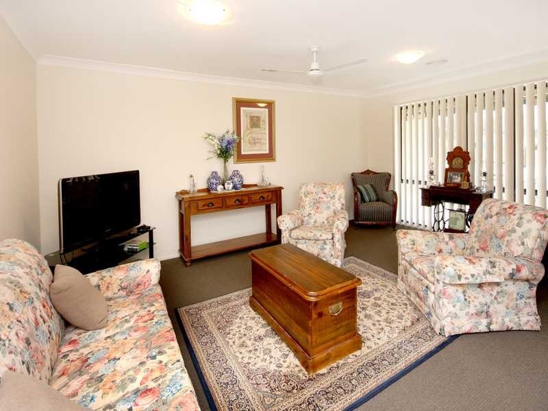 9 Thompson Court, Kensington Grove QLD 4341