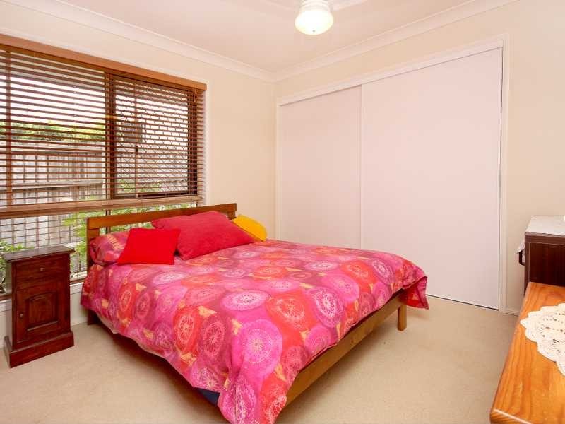 8 Kelso Close, Yamanto QLD 4305