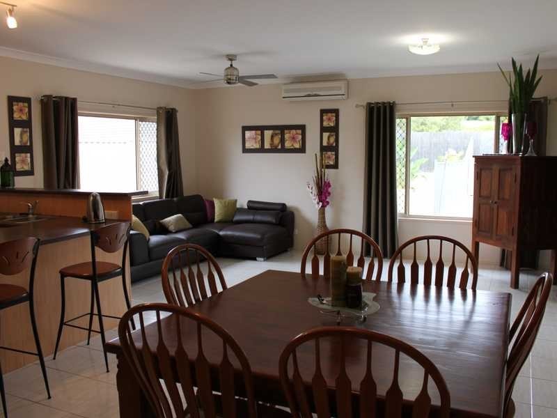 12 McQueen Court, Flinders View QLD 4305