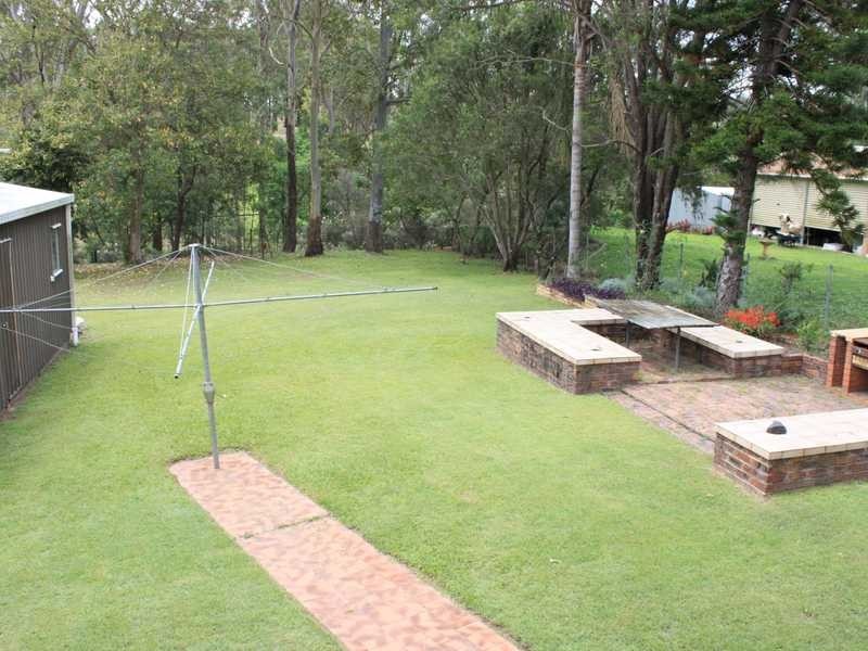 10 Geraldine Avenue, North Ipswich QLD 4305
