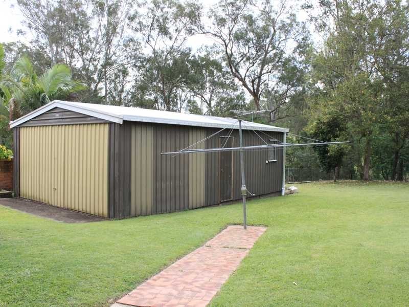 10 Geraldine Avenue, North Ipswich QLD 4305