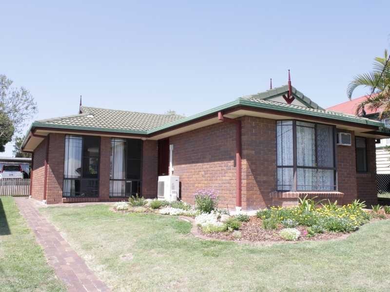 13 Clifton Street, Booval QLD 4304