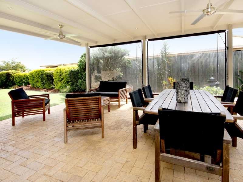 10 Sandalwood Drive, Yamanto QLD 4305