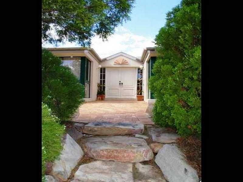 14 Walnut Close, Yamanto QLD 4305