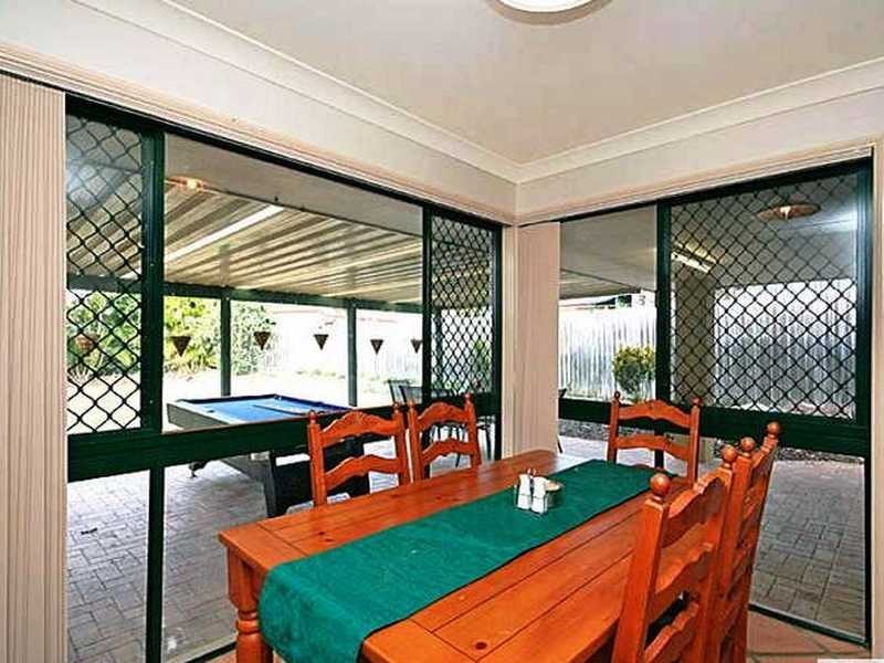 14 Walnut Close, Yamanto QLD 4305