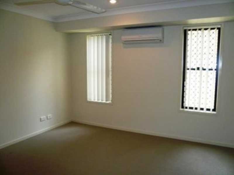 Flinders View QLD 4305