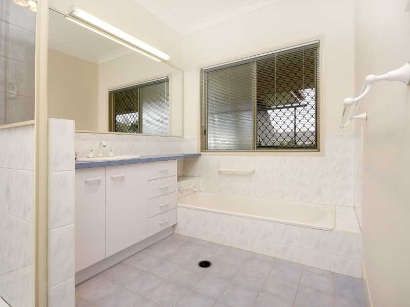 5 Kimberley Way, Flinders View QLD 4305