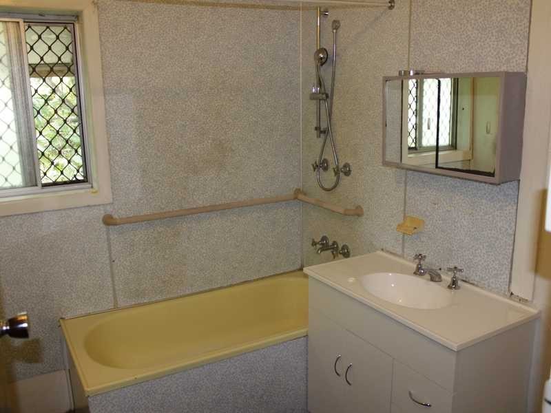 2 McLean Street, North Ipswich QLD 4305