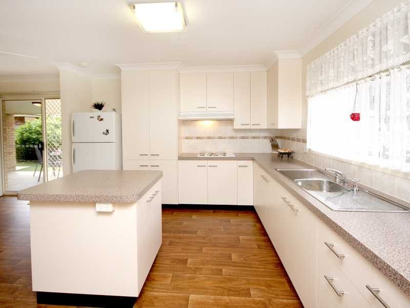 20 Jura Street, Brassall QLD 4305