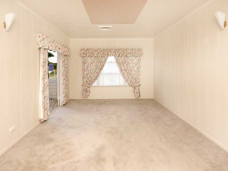 13 Greenham Street, Raceview QLD 4305