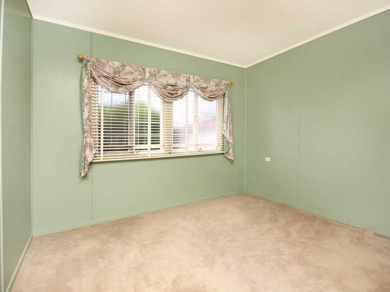 13 Greenham Street, Raceview QLD 4305