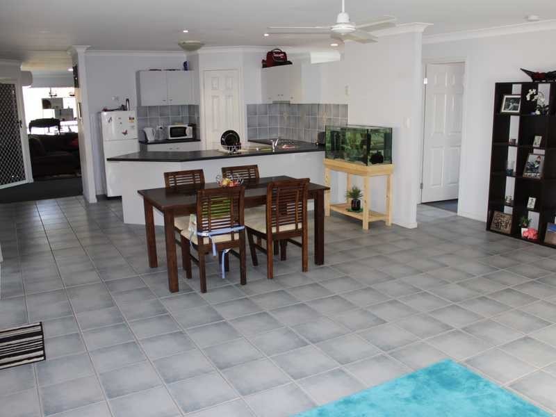 20 Palma Rosa Drive, Wulkuraka QLD 4305