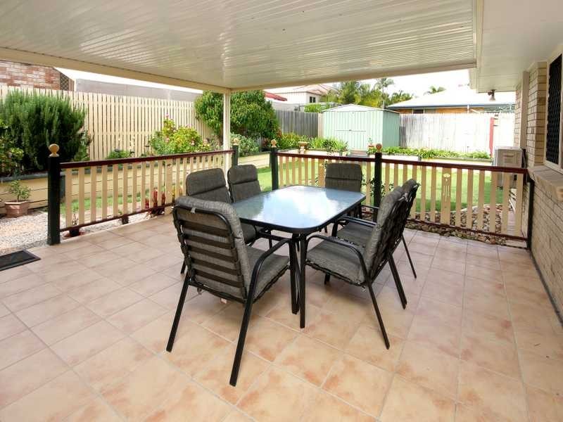 18 Oregon Close, Yamanto QLD 4305