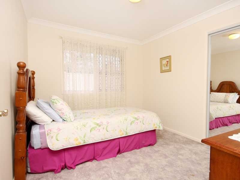 18 Oregon Close, Yamanto QLD 4305