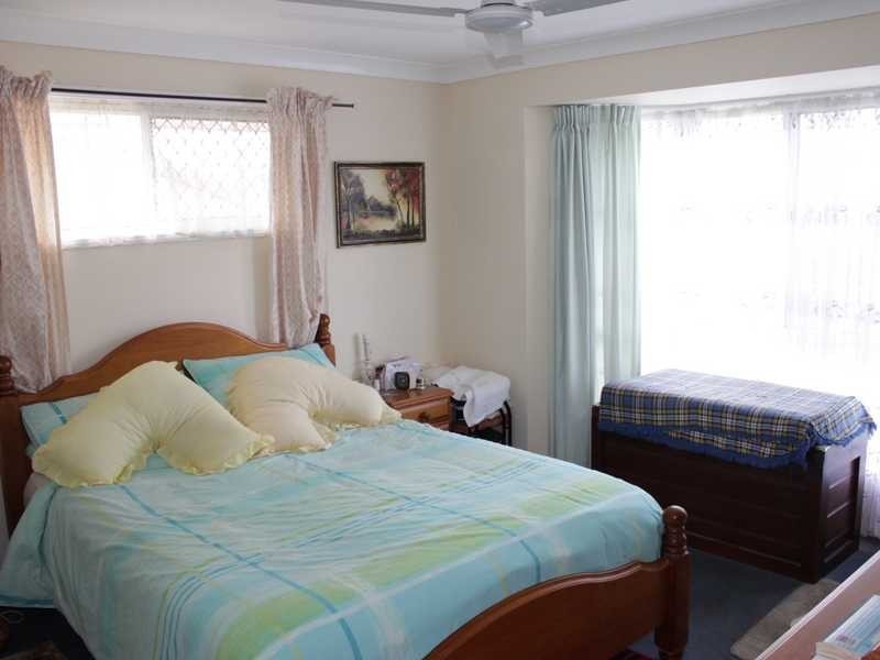 373 South Station Road, Raceview QLD 4305