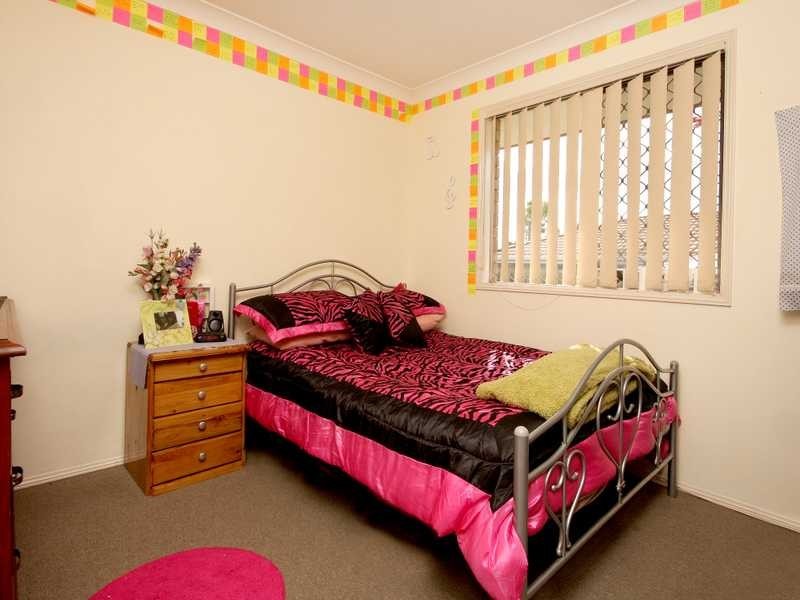 355 South Station Road, Raceview QLD 4305