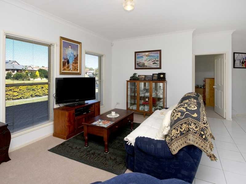 34 Cowley Drive, Flinders View QLD 4305