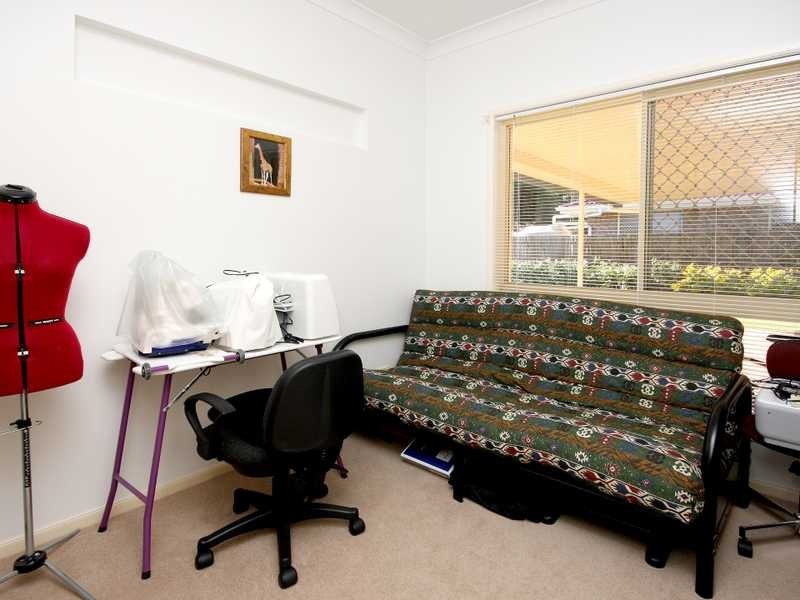 34 Cowley Drive, Flinders View QLD 4305