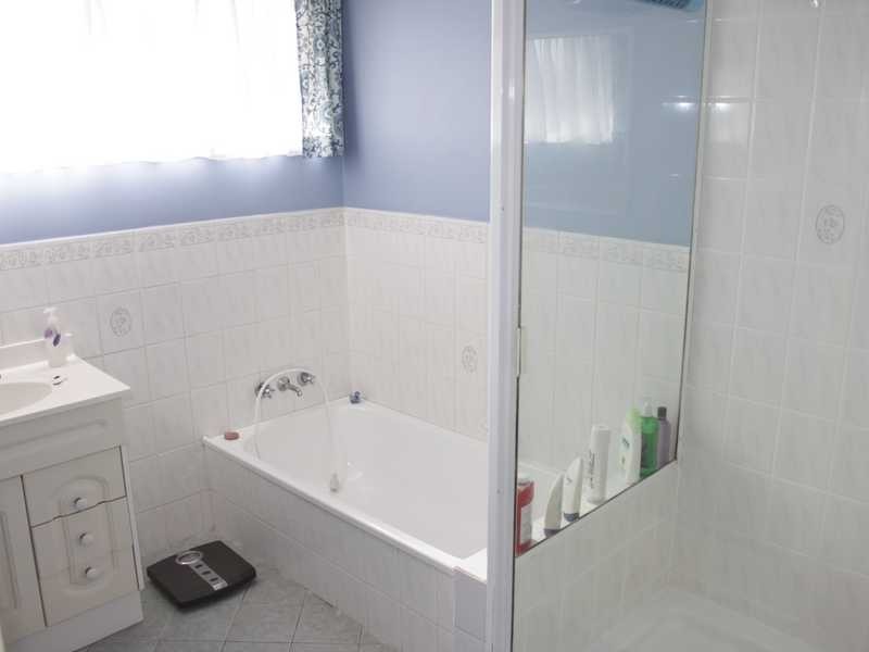 32 Reif Street, Flinders View QLD 4305