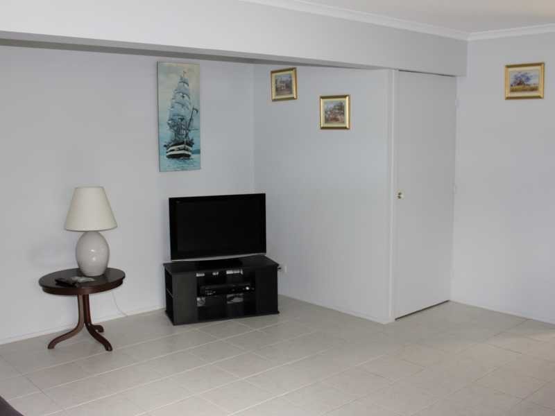 32 Reif Street, Flinders View QLD 4305