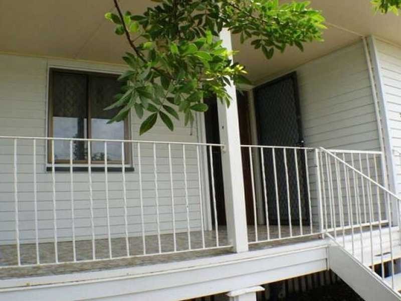 32 Lawrence Street, North Ipswich QLD 4305